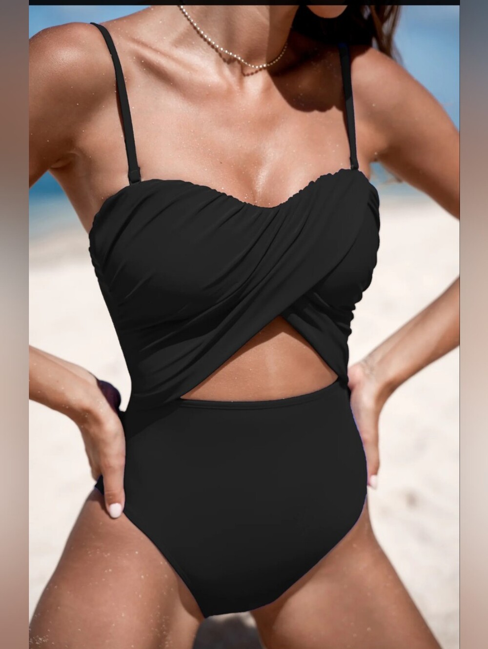 Cupshe Cutout Removable Strap One Piece Swimsuit